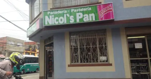 PANADERIA Y PASTELERIA NICOLS PAN BOGOTÁ PANADERIA Y PASTELERIA NICOLS PAN BOGOTÁ